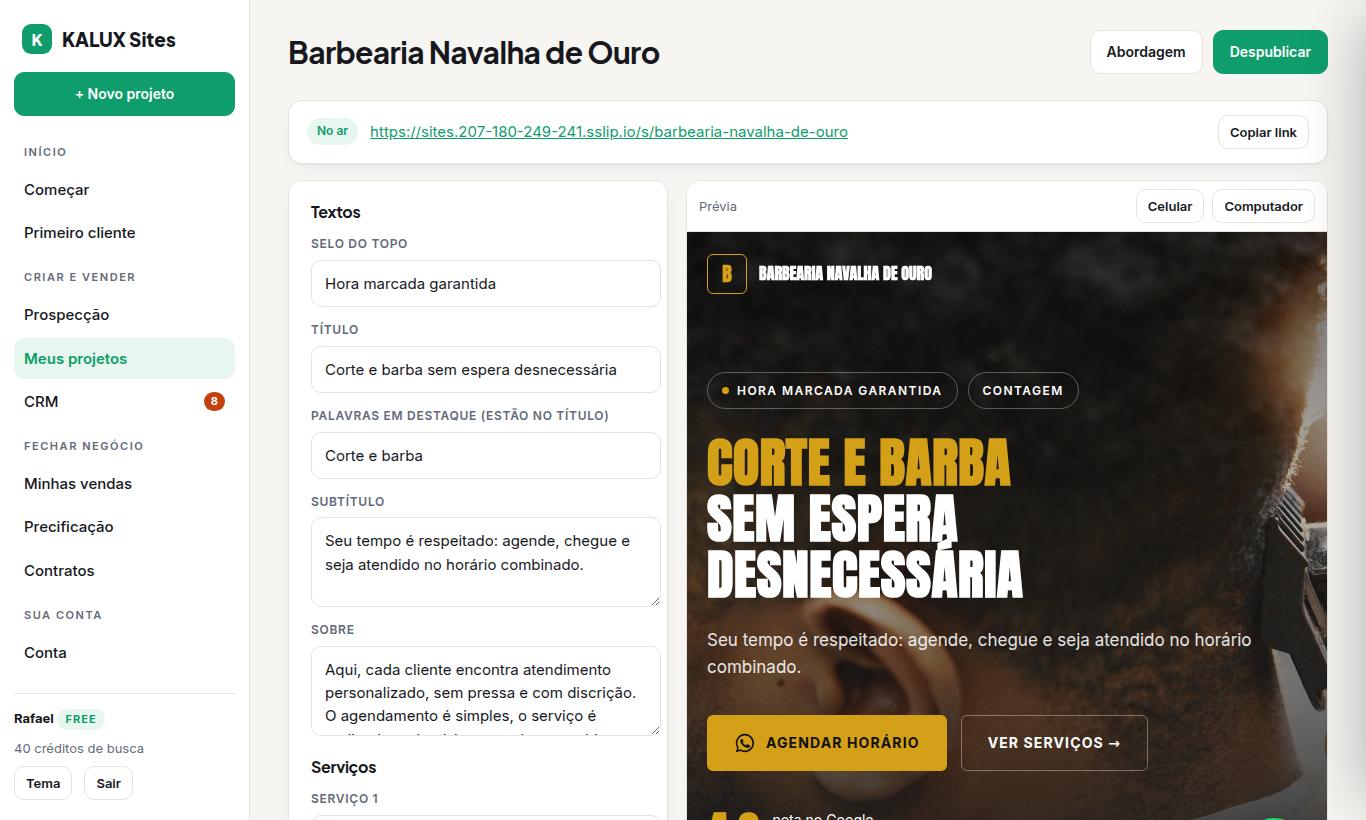 Editor do site: campos de texto à esquerda e prévia do site à direita